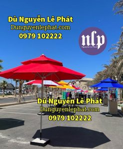 Dù che nắng tại Nha Trang